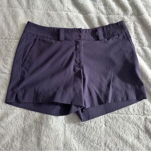 Nike Golf Women's Chino Shorts Size 10